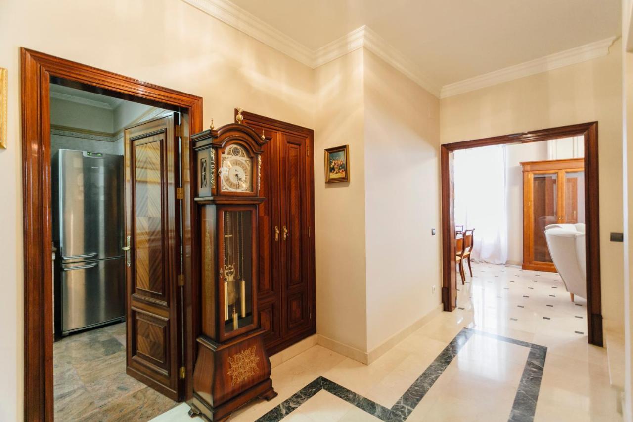 Exclusivo Alojamiento en el centro Sevilla Exterior foto